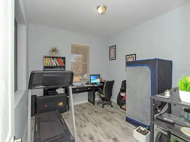 Listing Photo 19