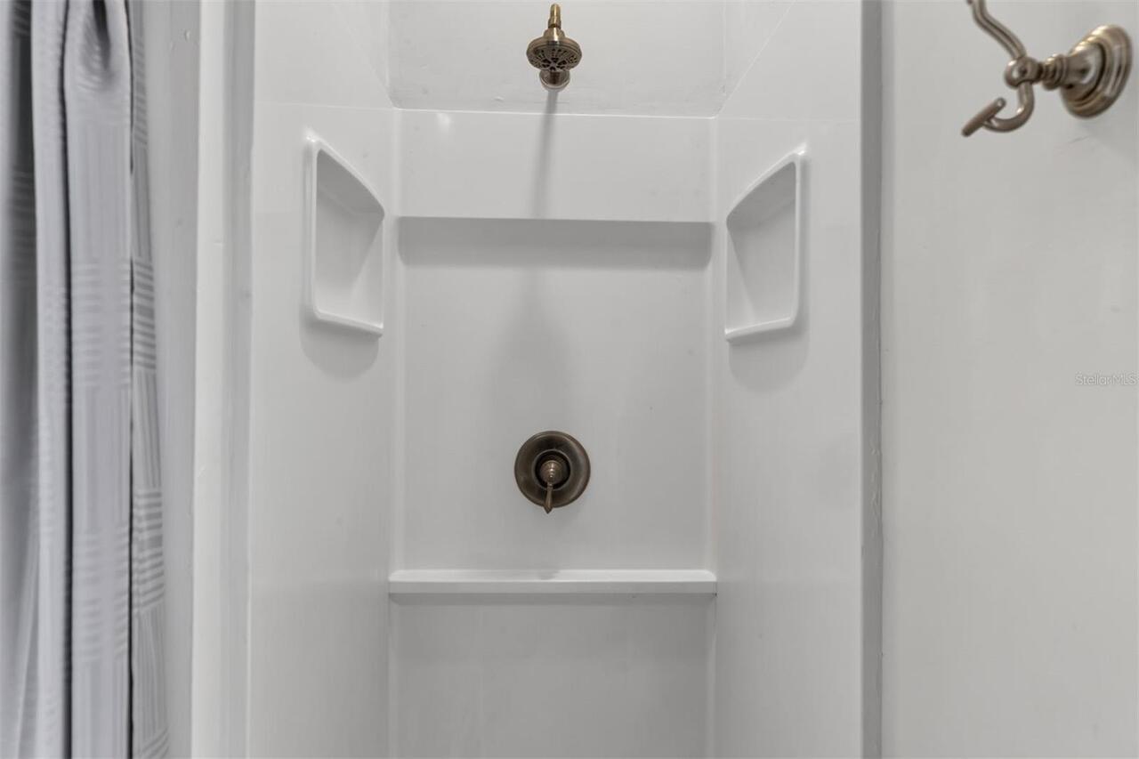 Listing Photo 32