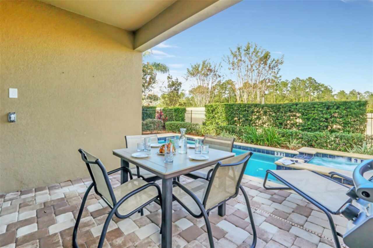 Listing Photo 18