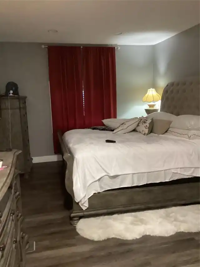 Listing Photo 11