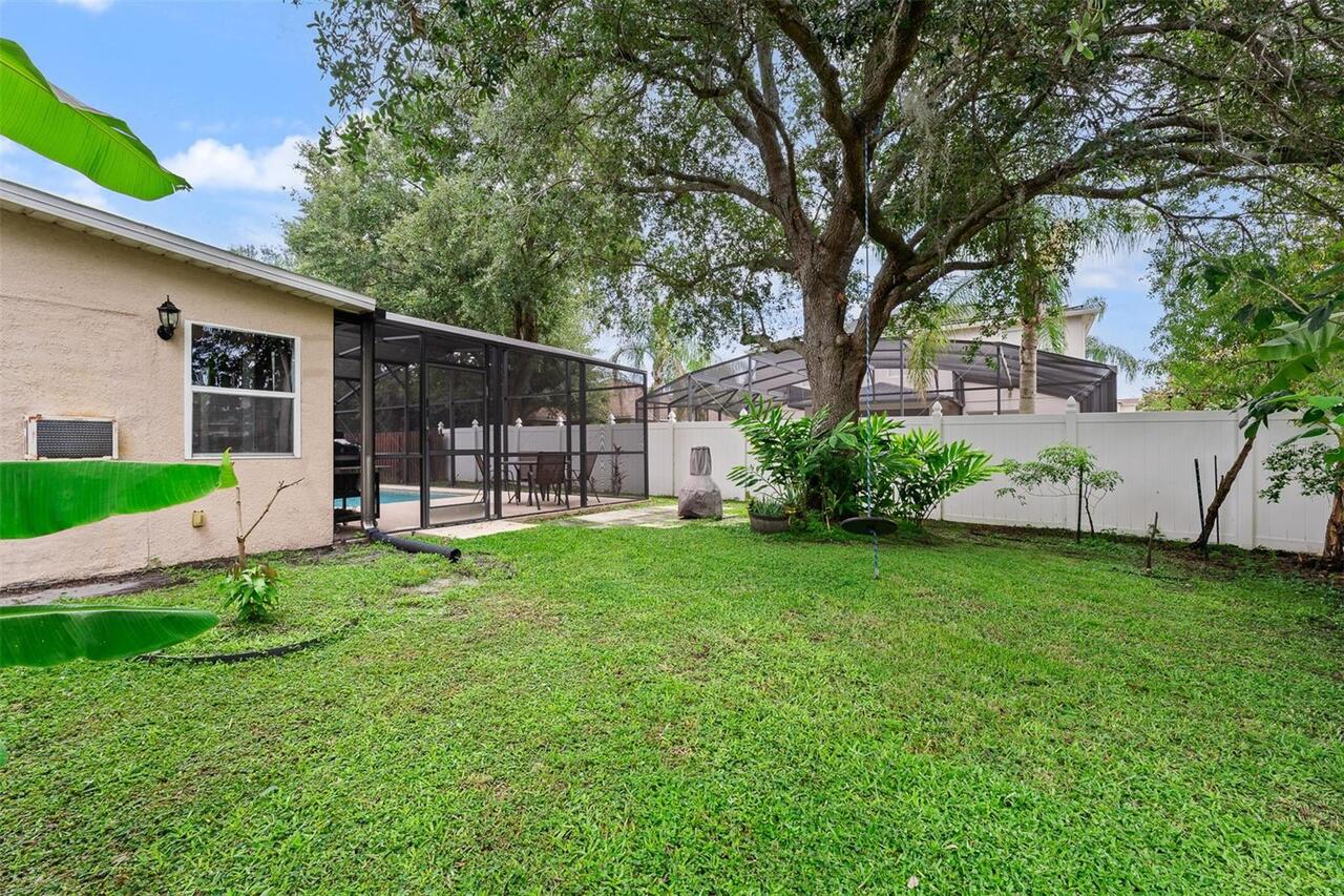 Listing Photo 9
