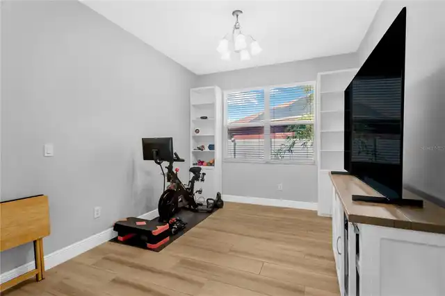 Listing Photo 18