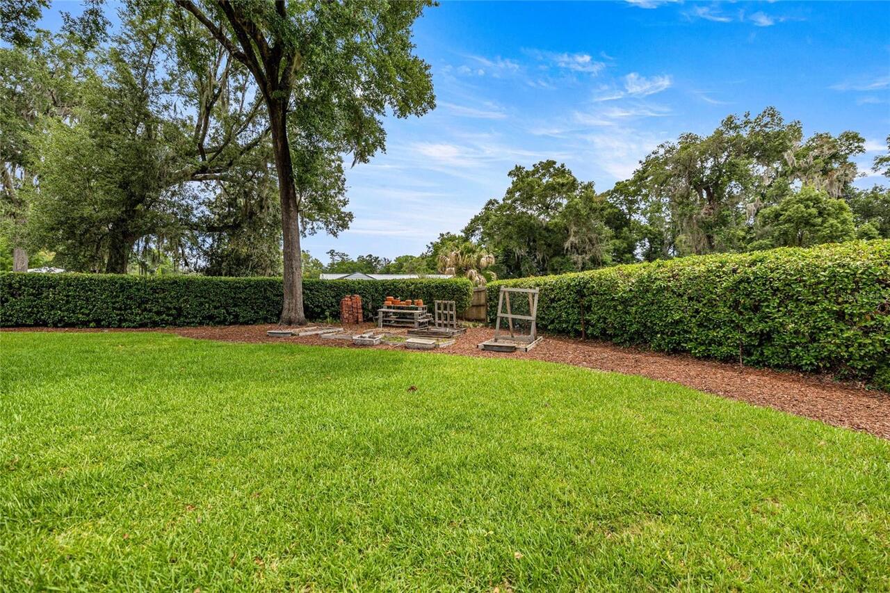 Listing Photo 37
