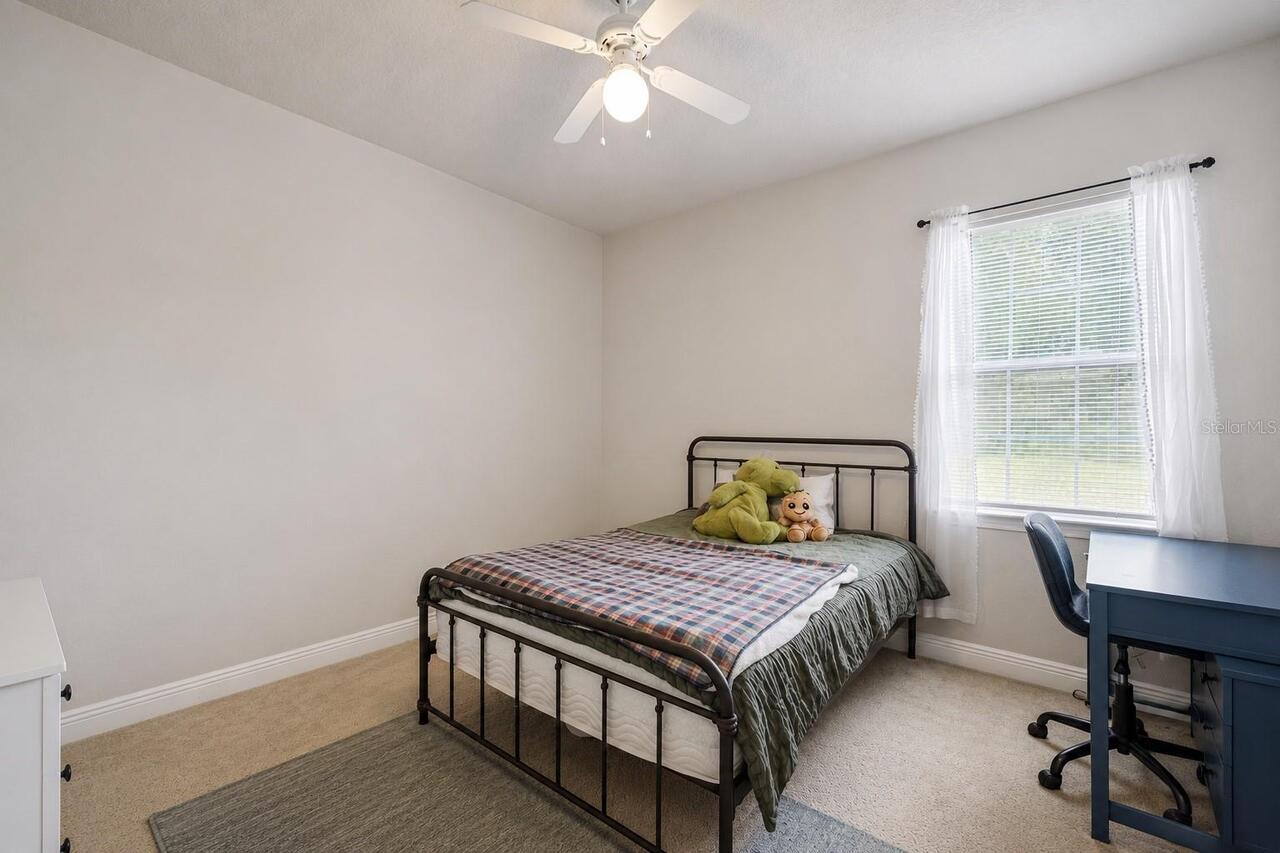Listing Photo 14