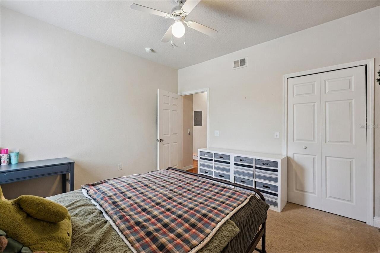 Listing Photo 15