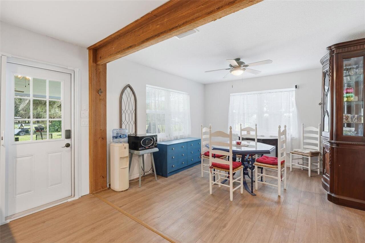 Listing Photo 10