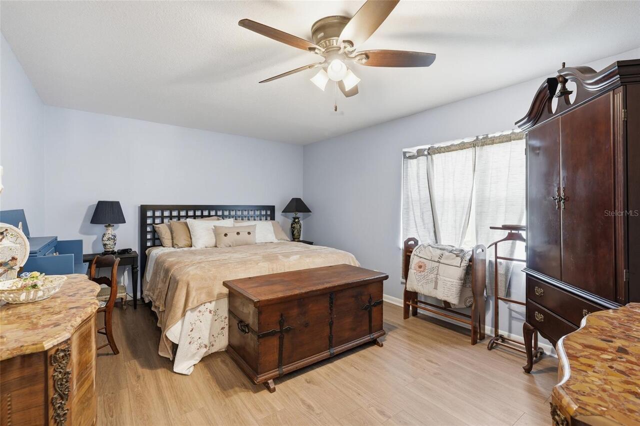 Listing Photo 33