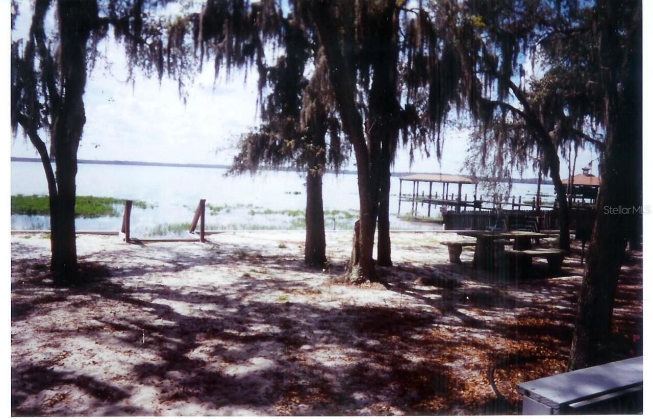 Listing Photo 6