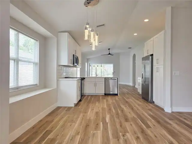 Listing Photo 7