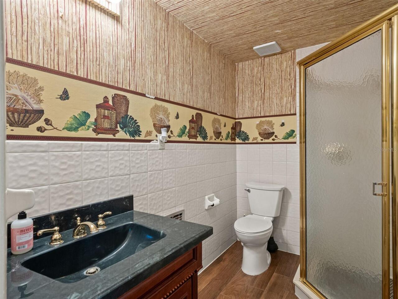 Listing Photo 34