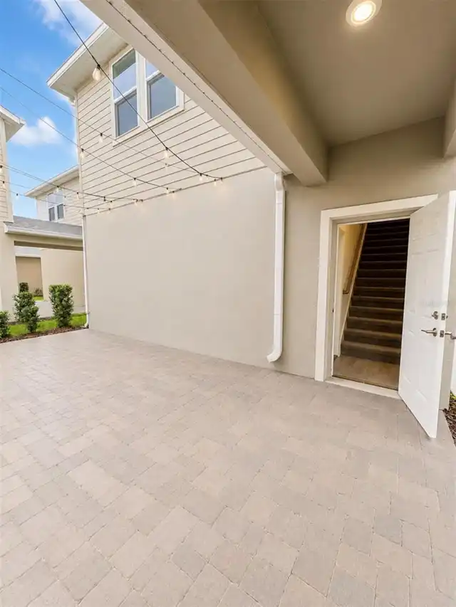 Listing Photo 22