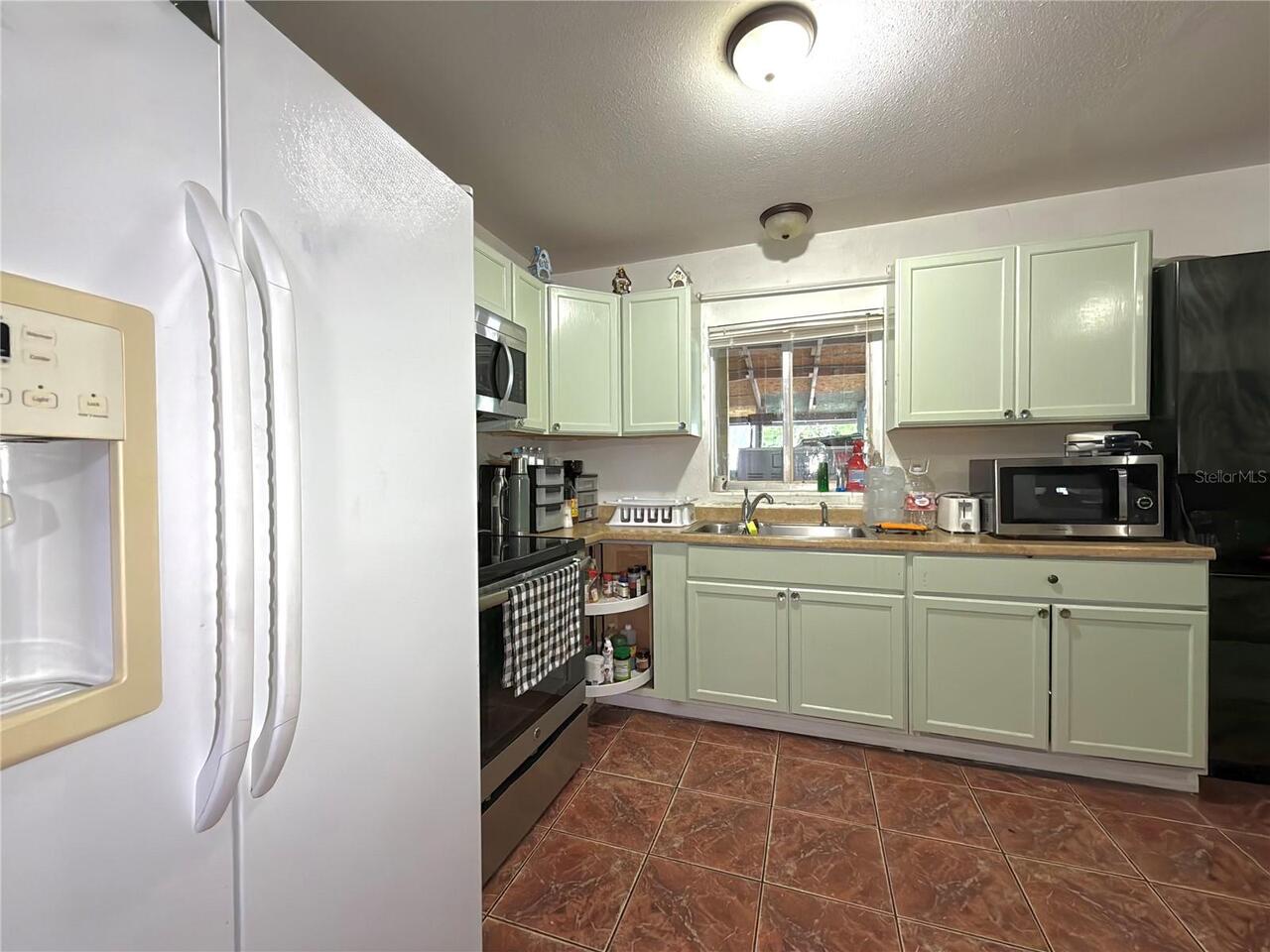Listing Photo 18