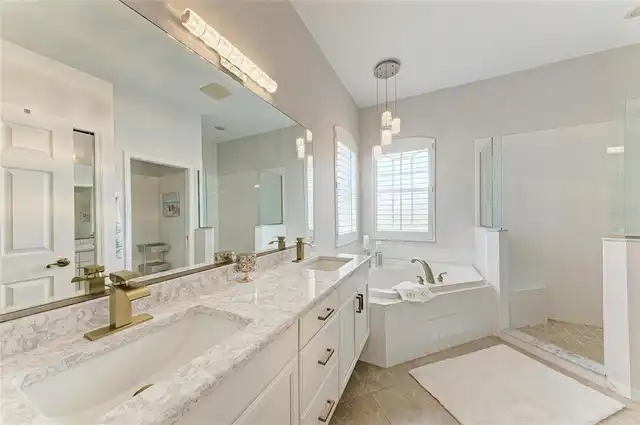 Listing Photo 22