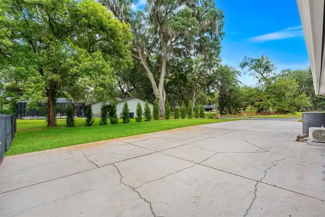 Listing Photo 44