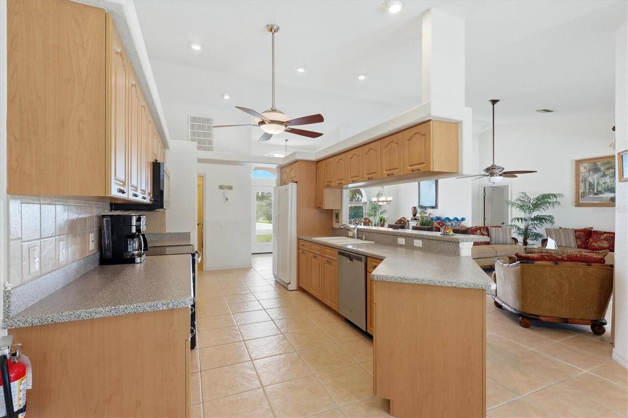 Listing Photo 17