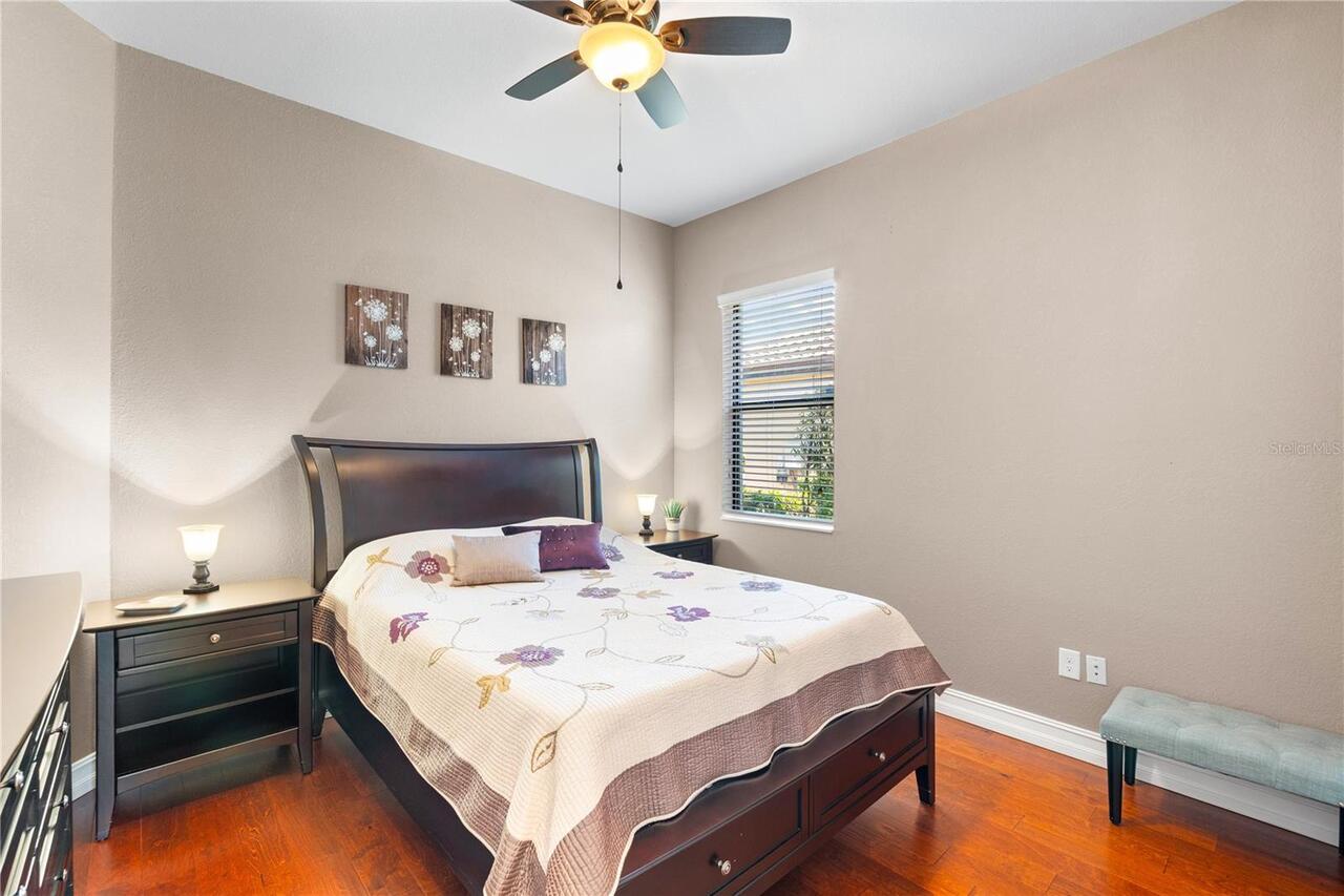 Listing Photo 15