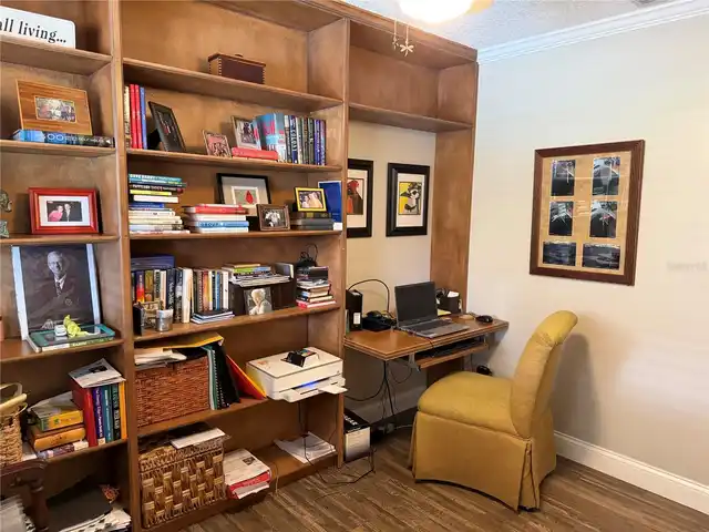 Listing Photo 16