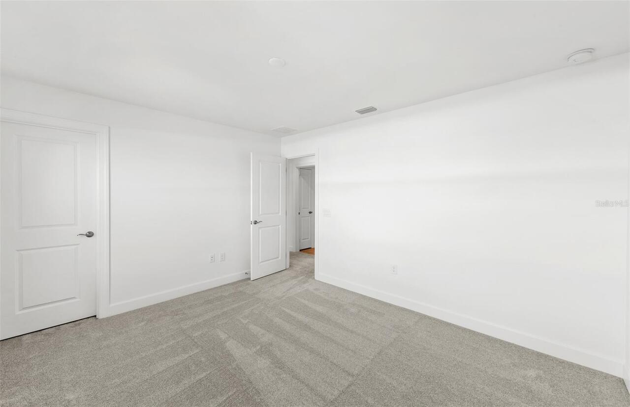 Listing Photo 42