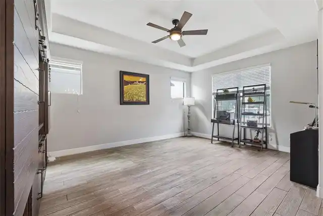 Listing Photo 17