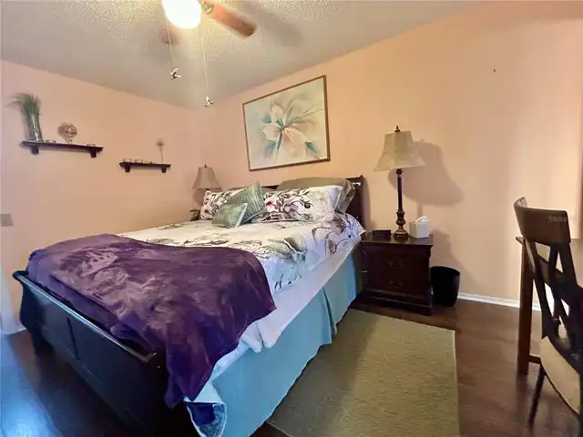 Listing Photo 17