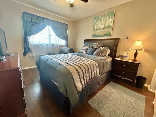 Listing Photo 25