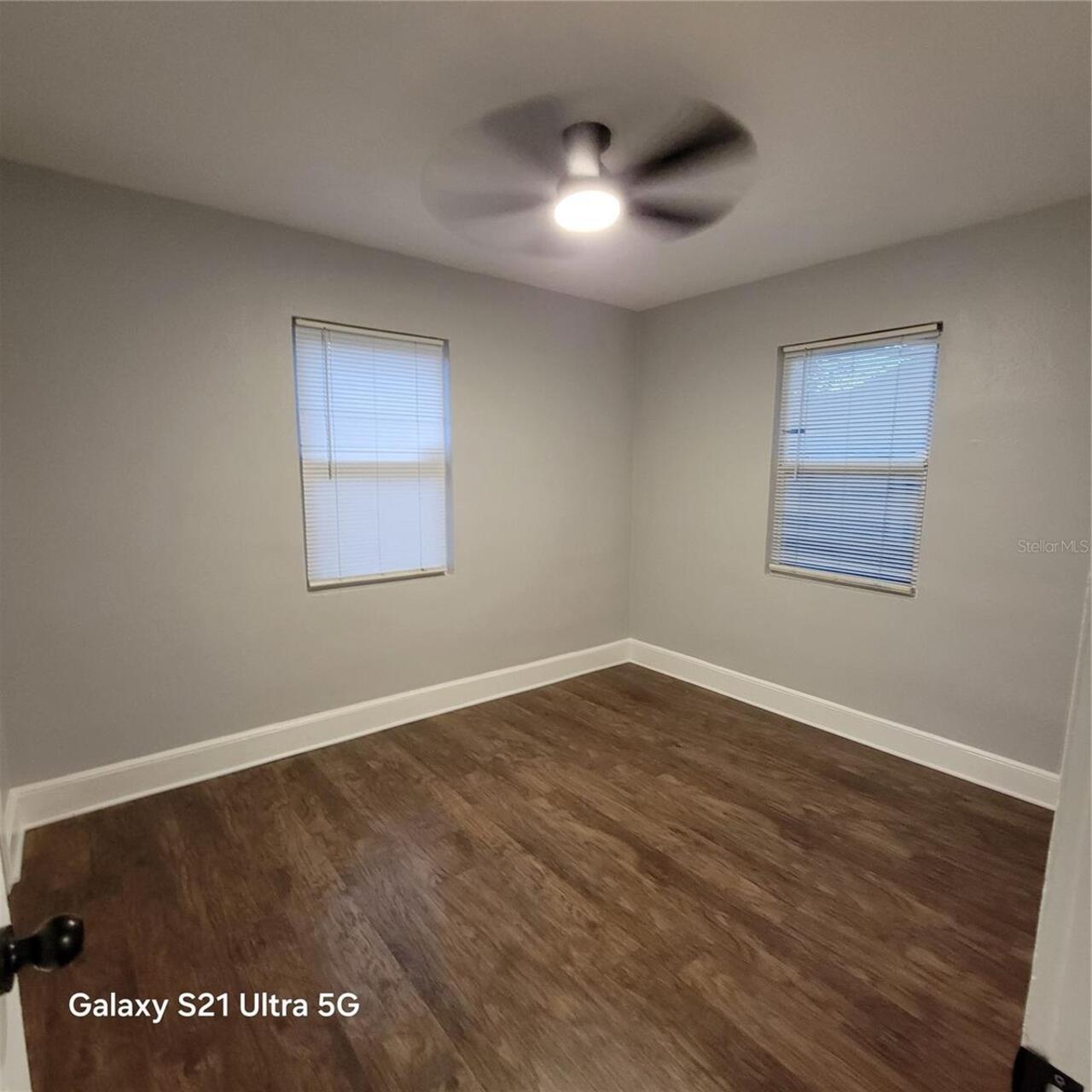 Listing Photo 10