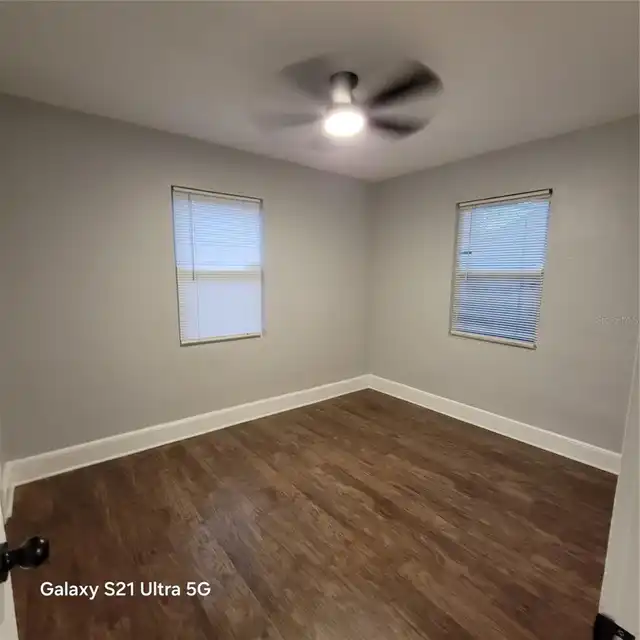 Listing Photo 7