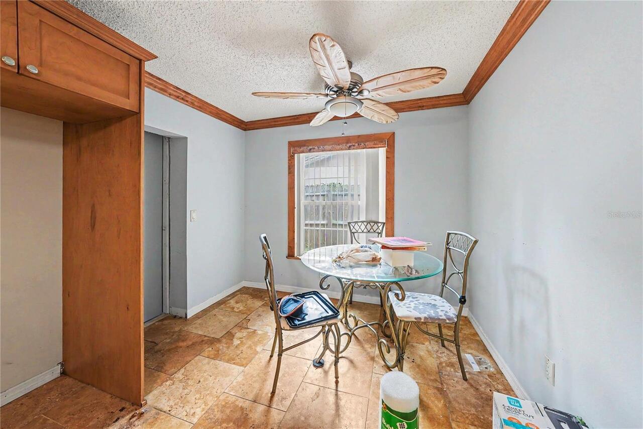 Listing Photo 14