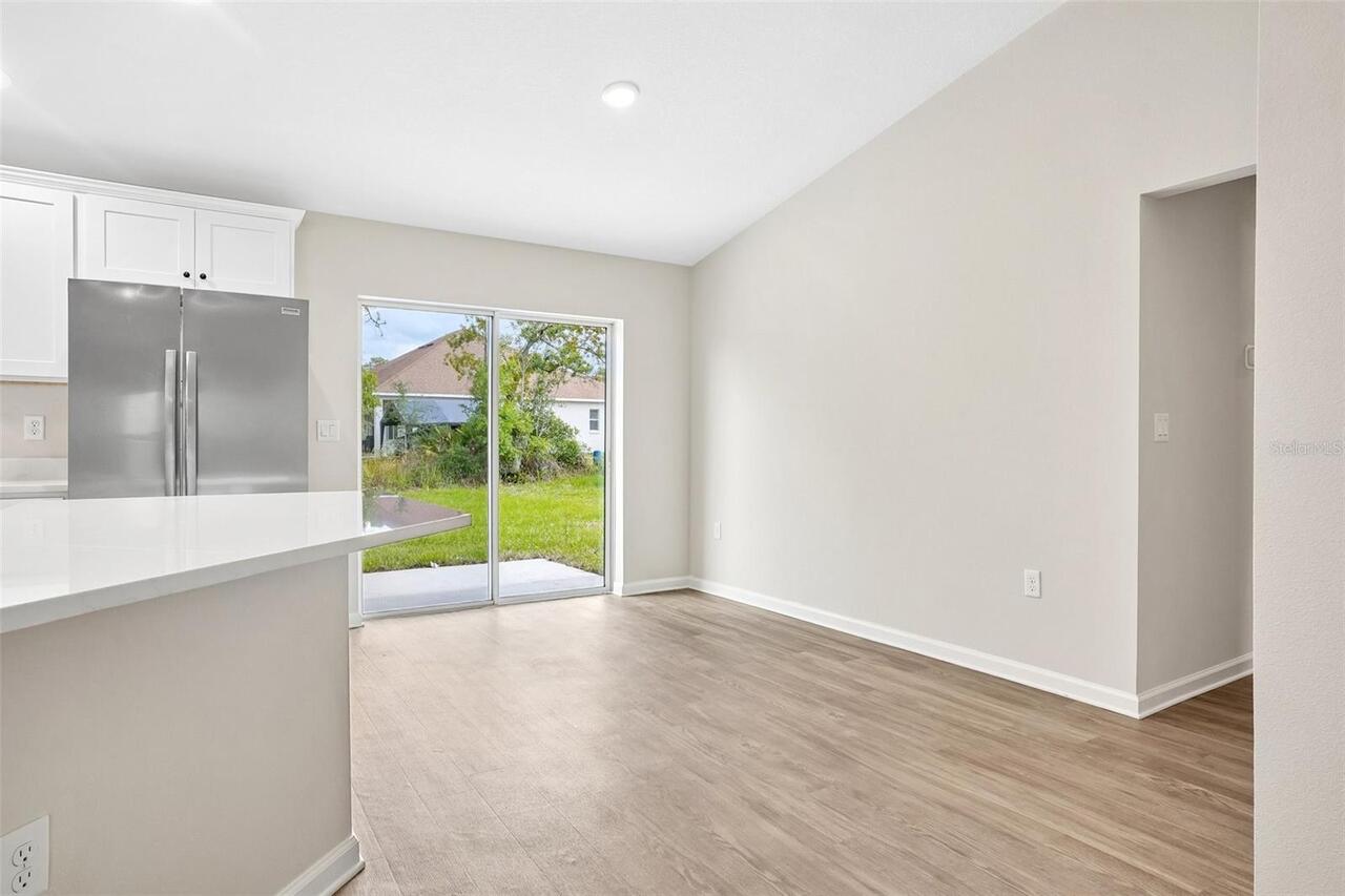 Listing Photo 9