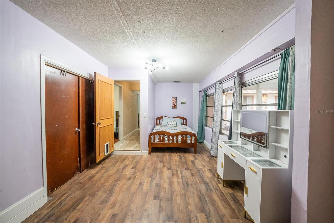 Listing Photo 25