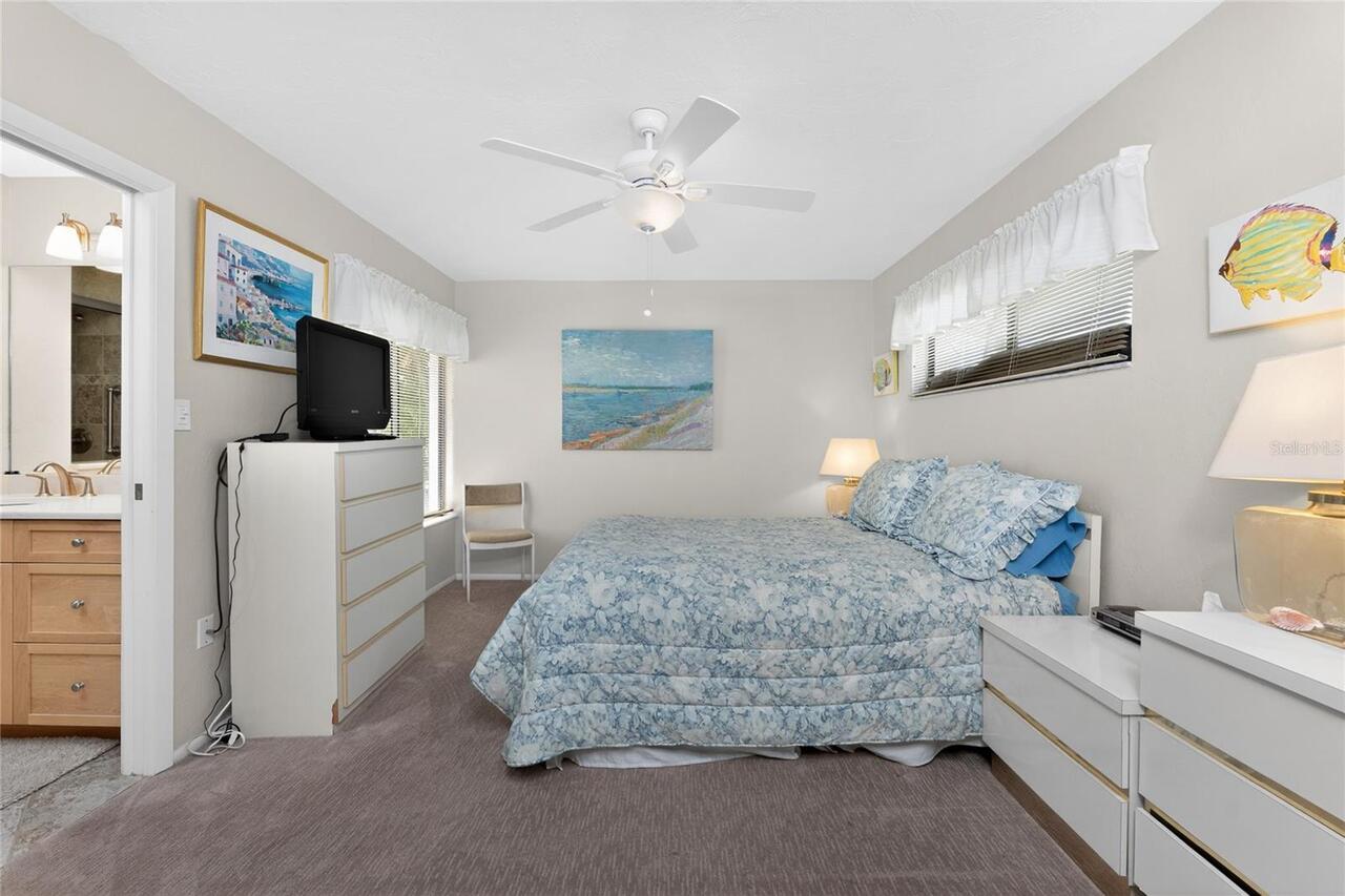 Listing Photo 24