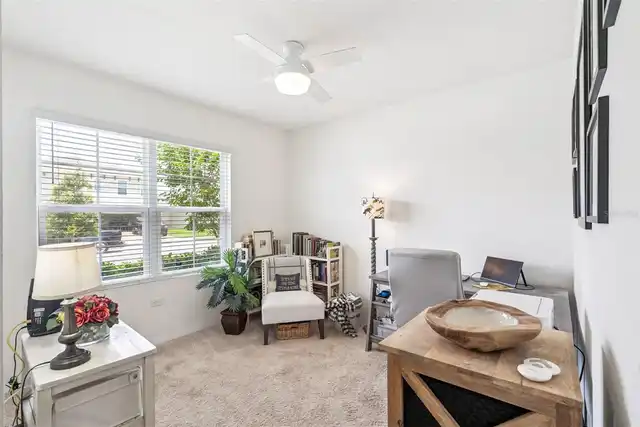 Listing Photo 15