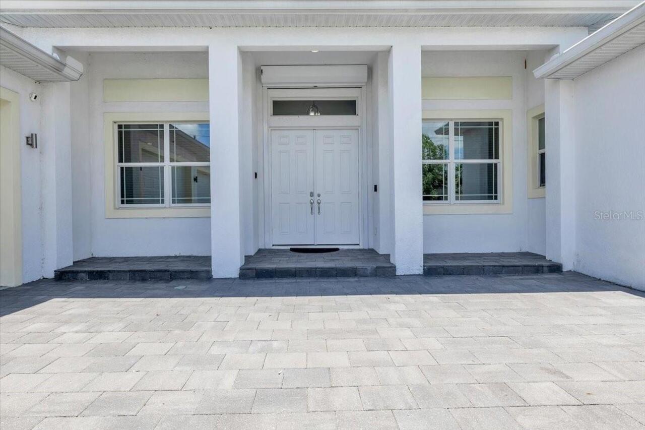 Listing Photo 11