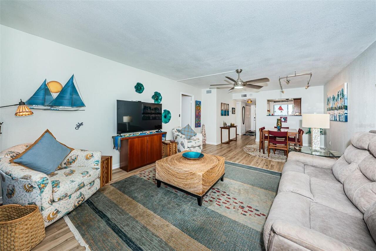 Listing Photo 7
