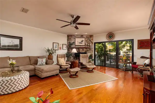 Listing Photo 15