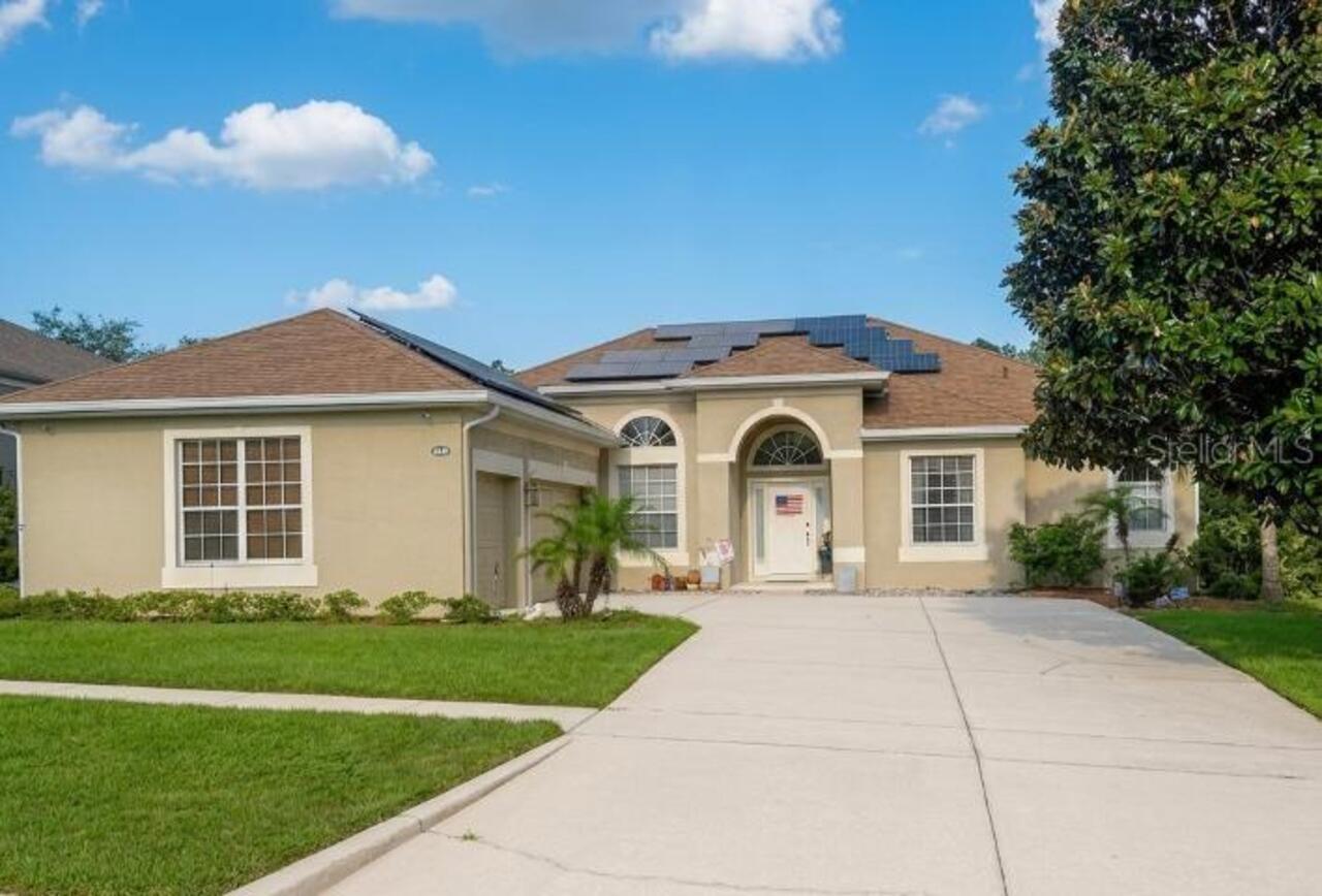 Listing Photo 1