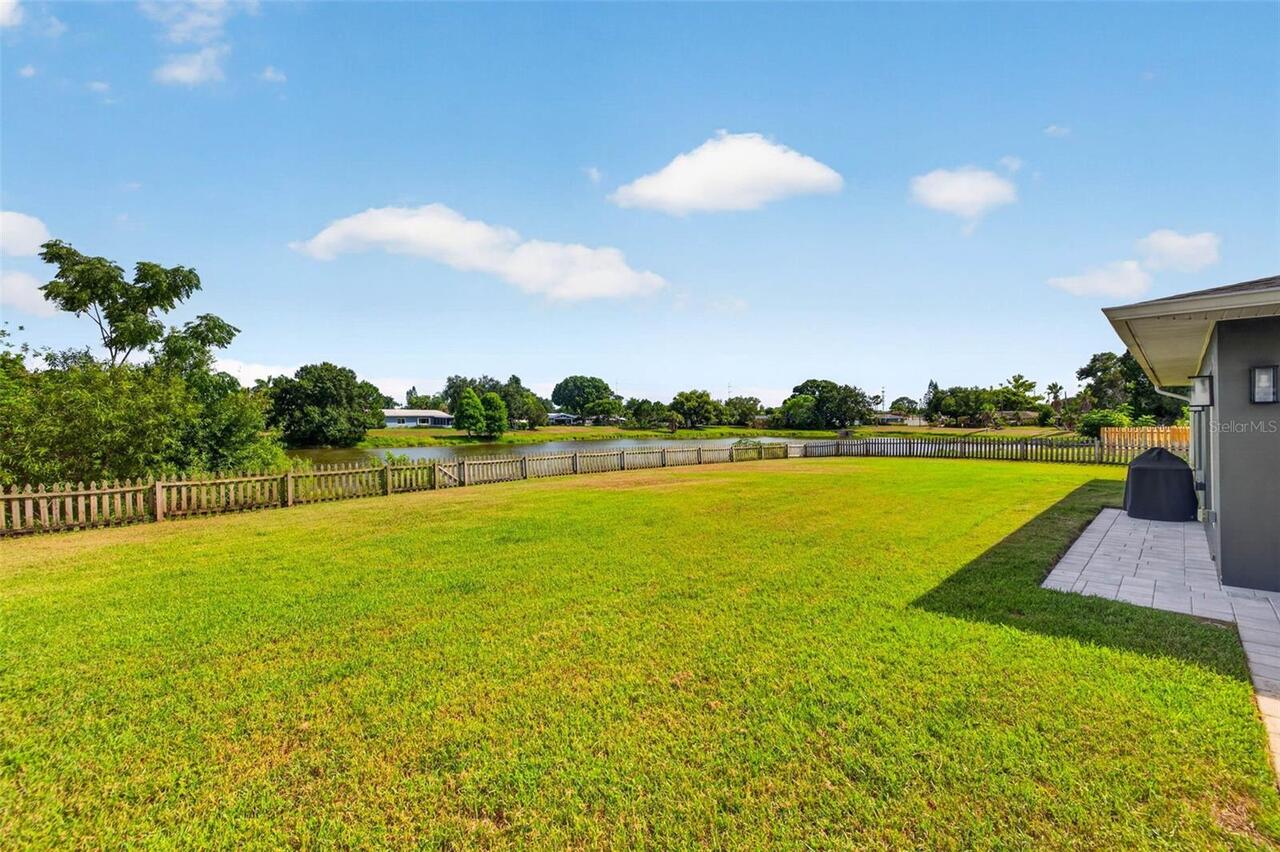 Listing Photo 43