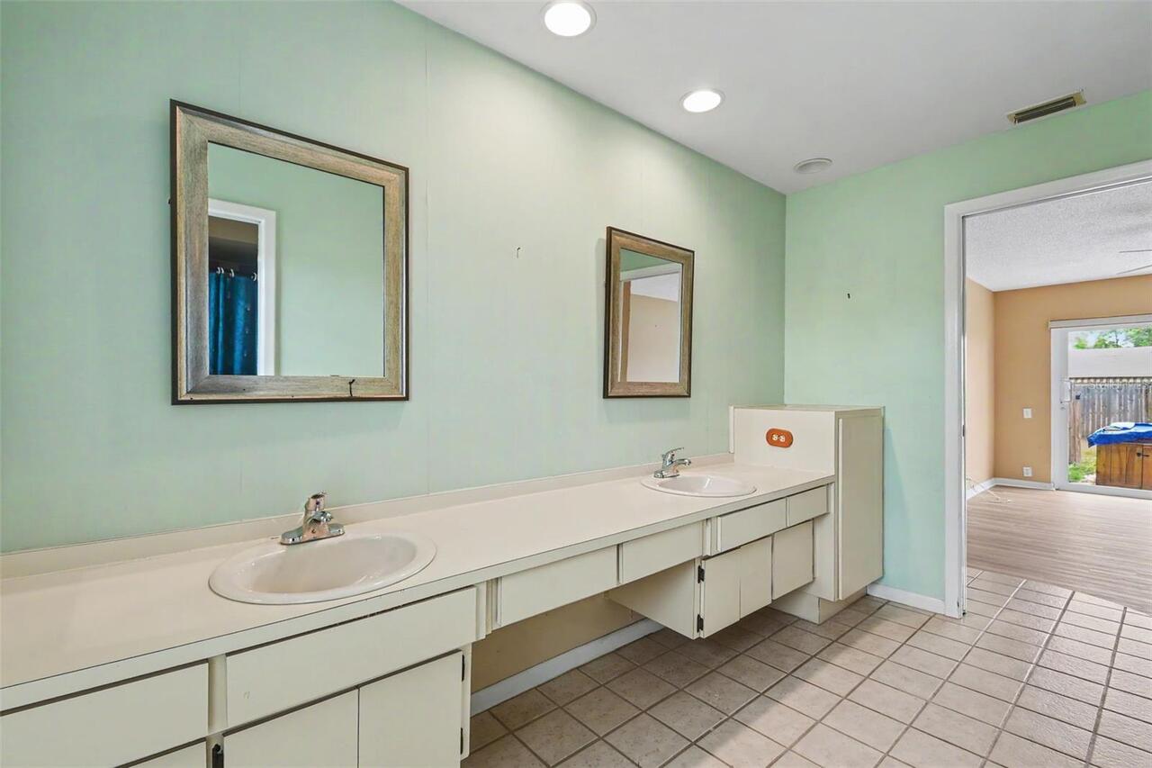Listing Photo 38