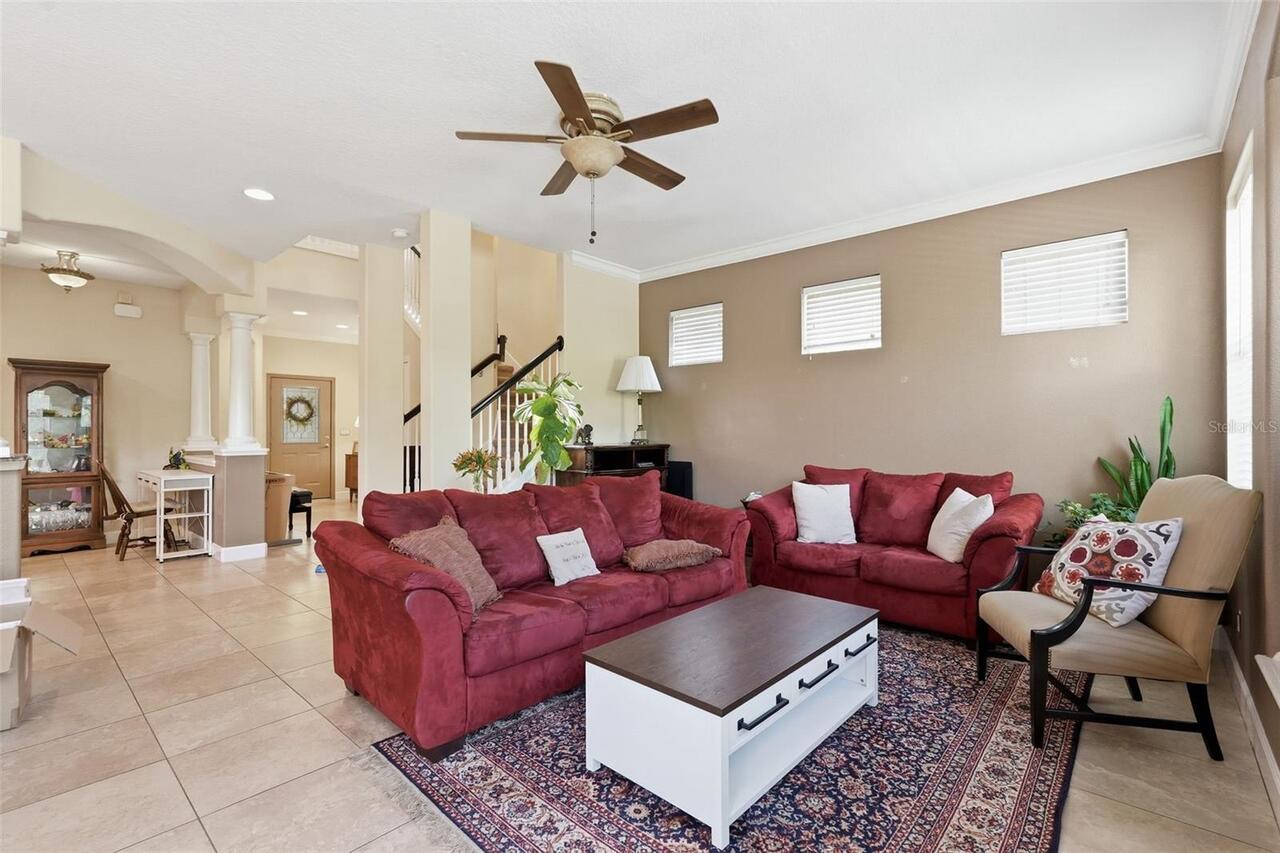 Listing Photo 9