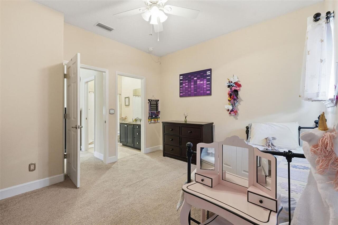 Listing Photo 33
