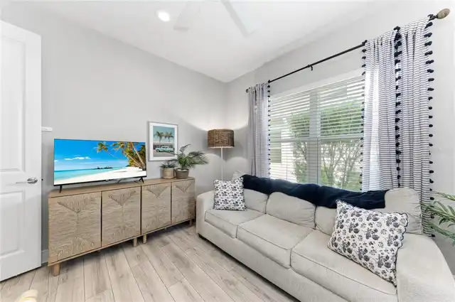 Listing Photo 38