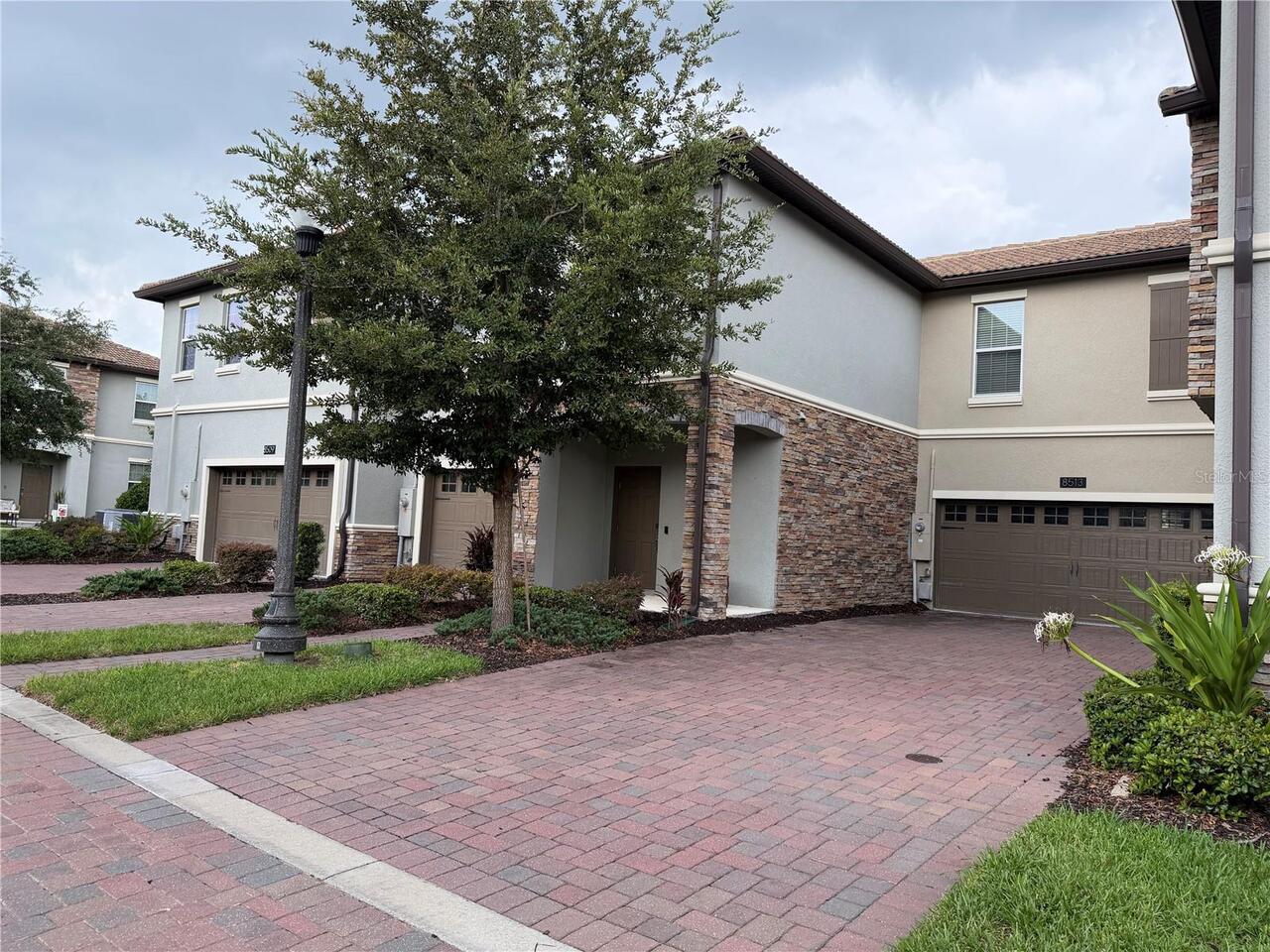 Listing Photo 10