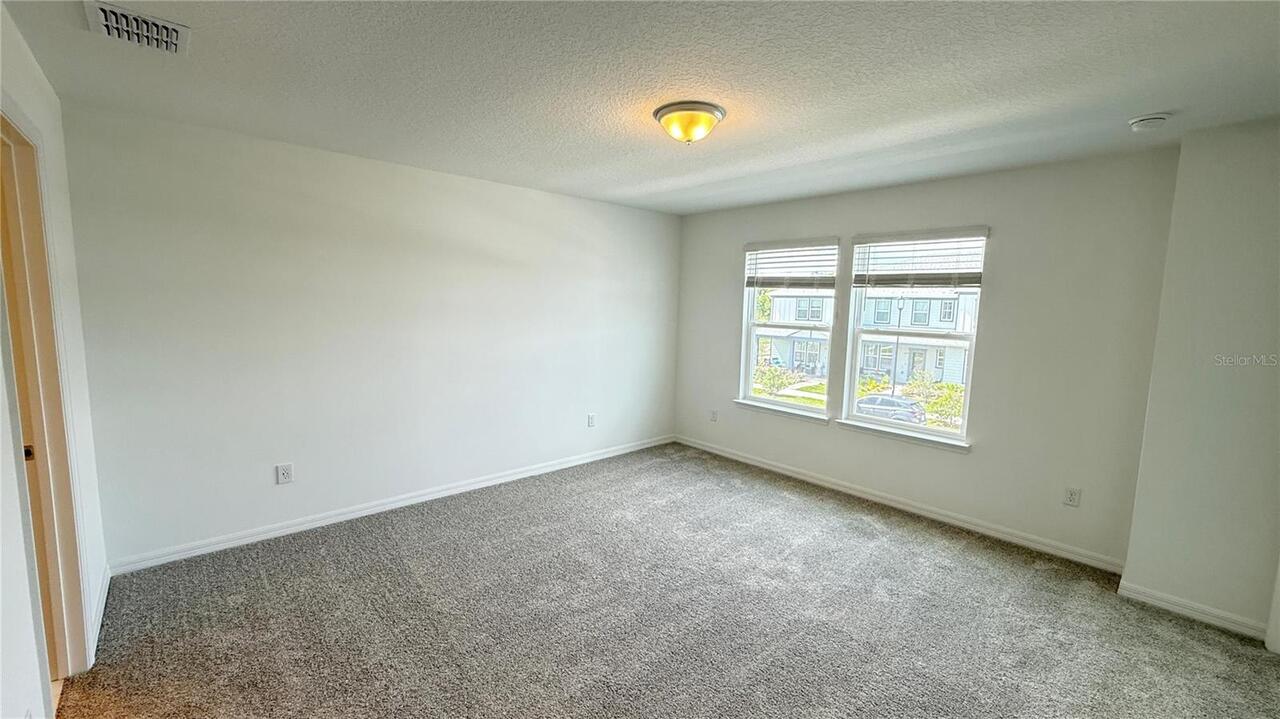 Listing Photo 38