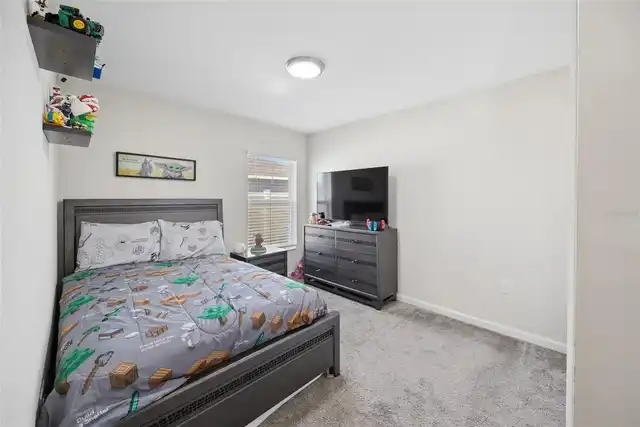 Listing Photo 17