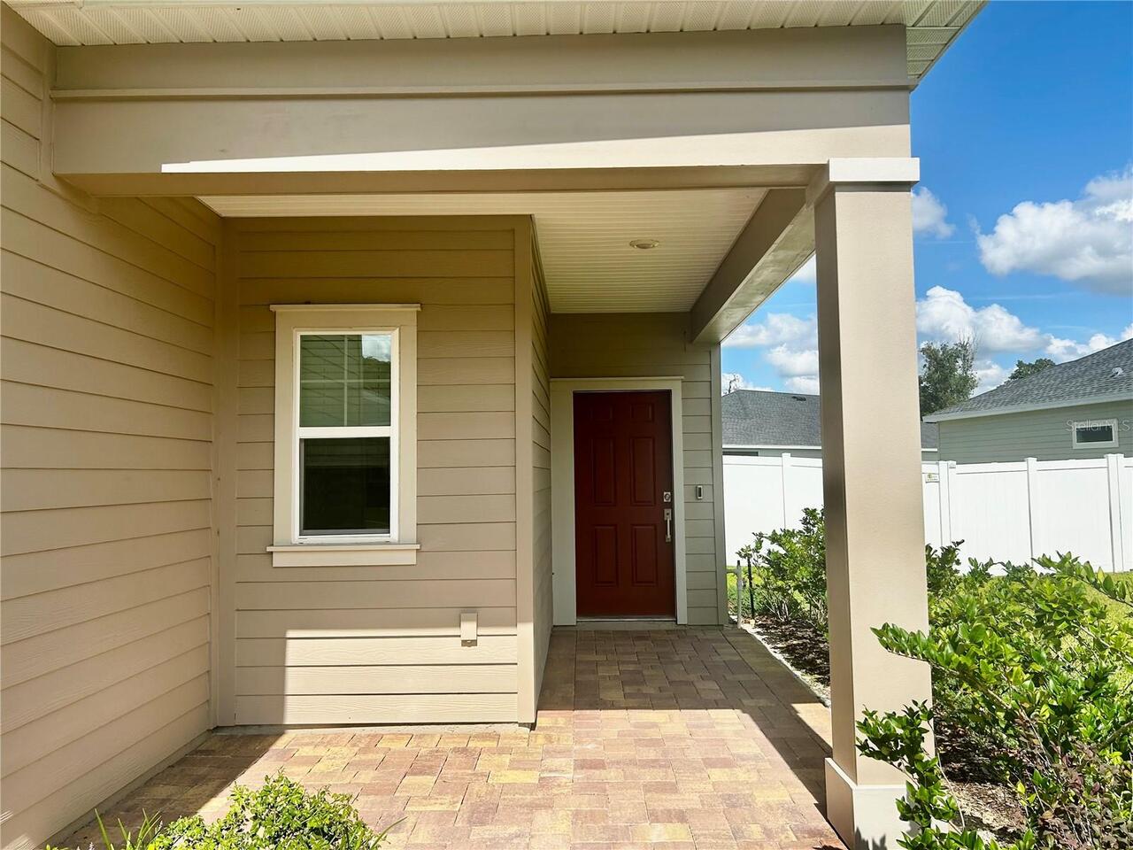Listing Photo 11