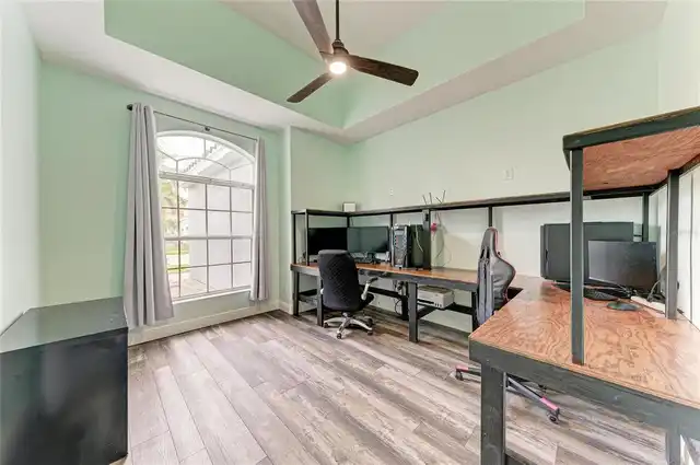 Listing Photo 18