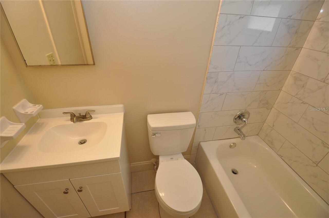 Listing Photo 14