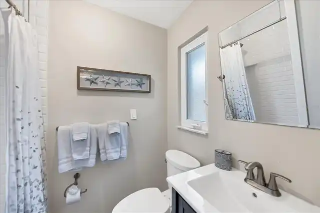 Listing Photo 25