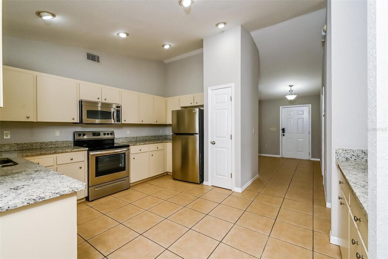Listing Photo 7