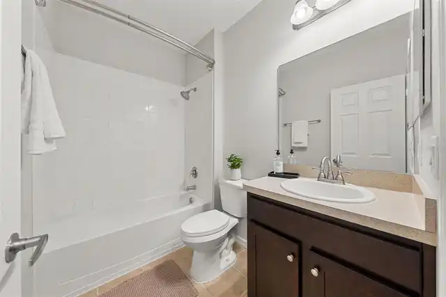 Listing Photo 14